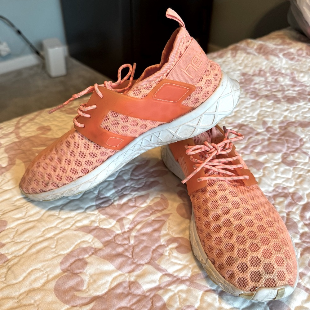 Hey Dude Mistral Rose Mesh Lace Up Shoe Size 7 Coral Sneaker Casual Quick Dry